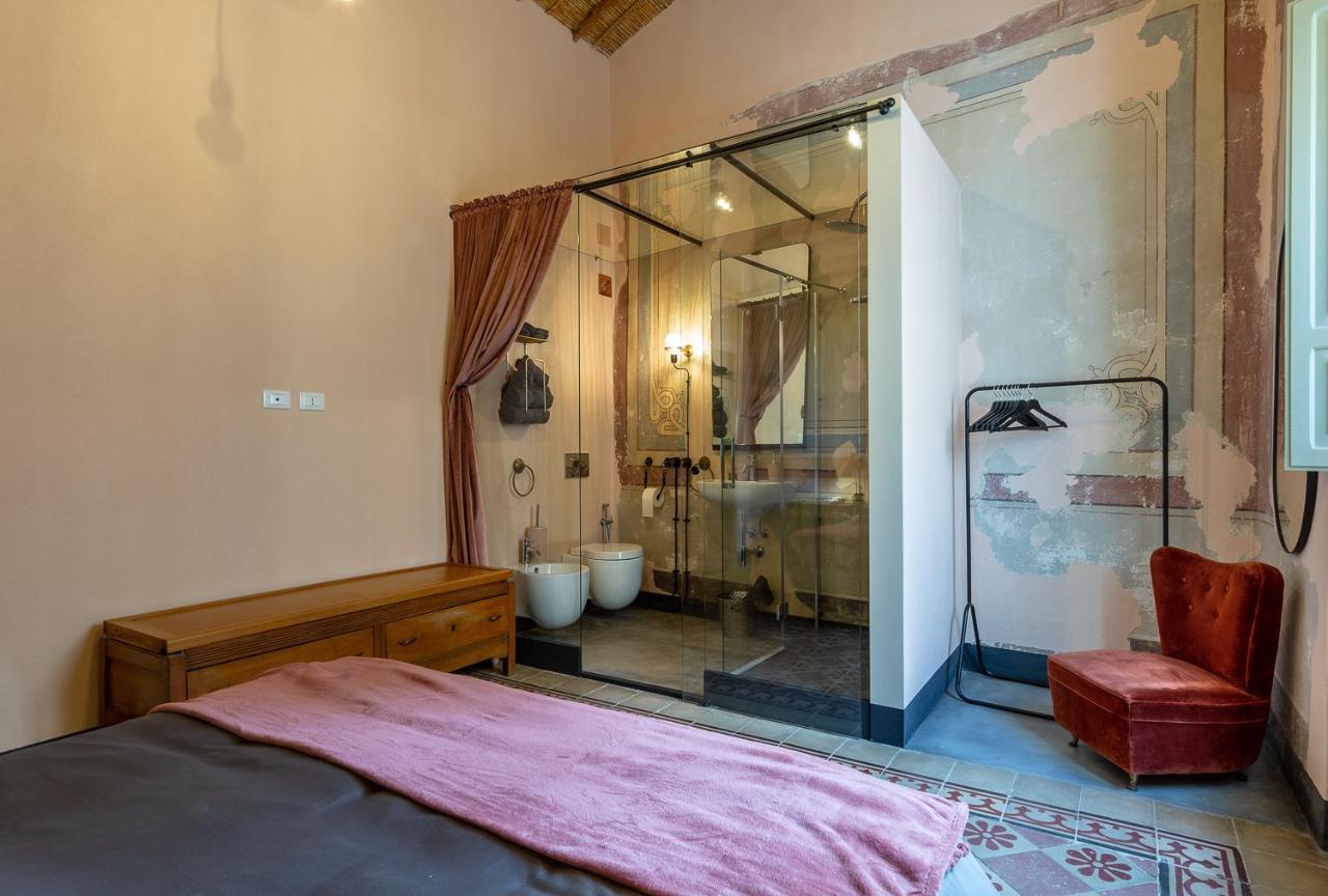 Vila Ladiri - Antica Dimora In Terra Cruda Sìnnai Exteriér fotografie