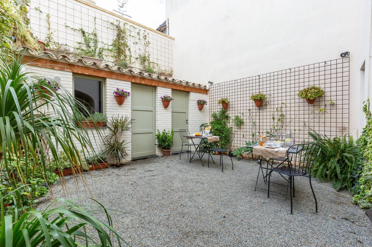 Vila Ladiri - Antica Dimora In Terra Cruda Sìnnai Exteriér fotografie