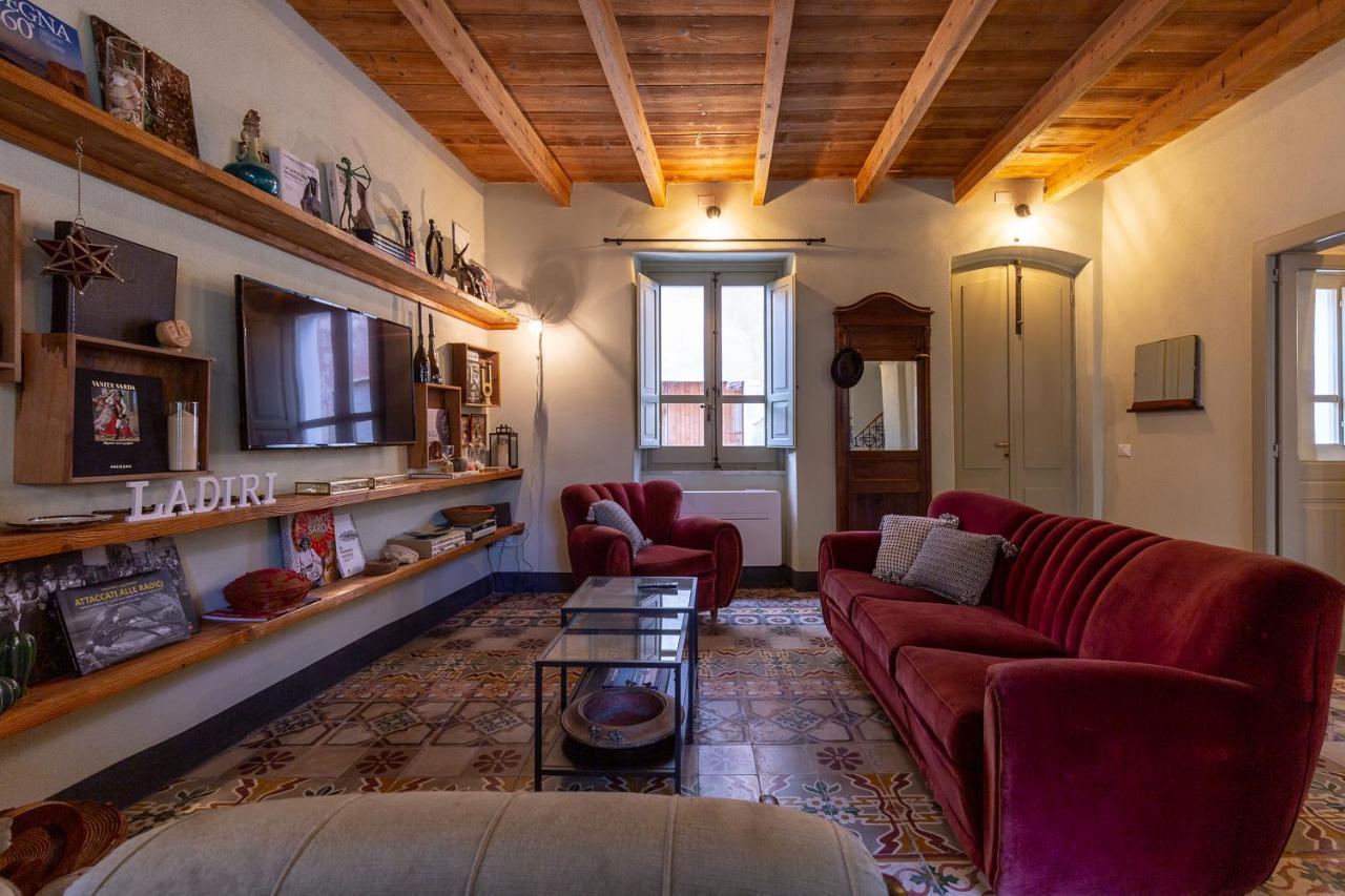 Vila Ladiri - Antica Dimora In Terra Cruda Sìnnai Exteriér fotografie